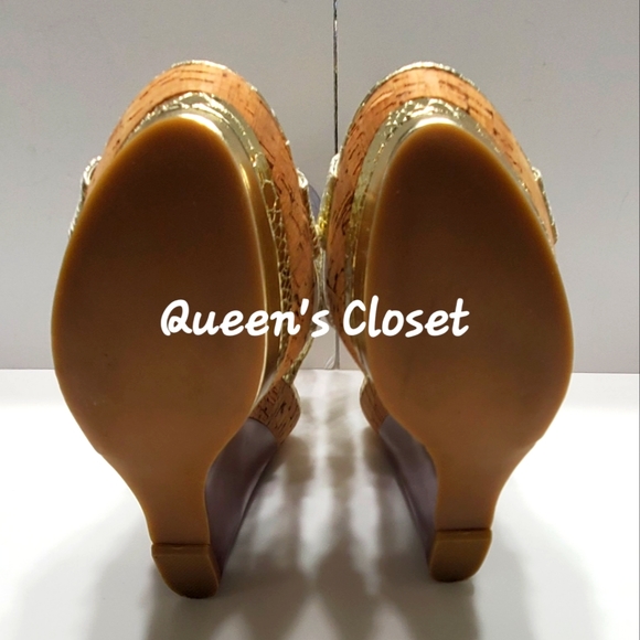 Steve Madden | Women's Ankle Strap Platform Wedges- BRAND NEW - Picture 5 of 5